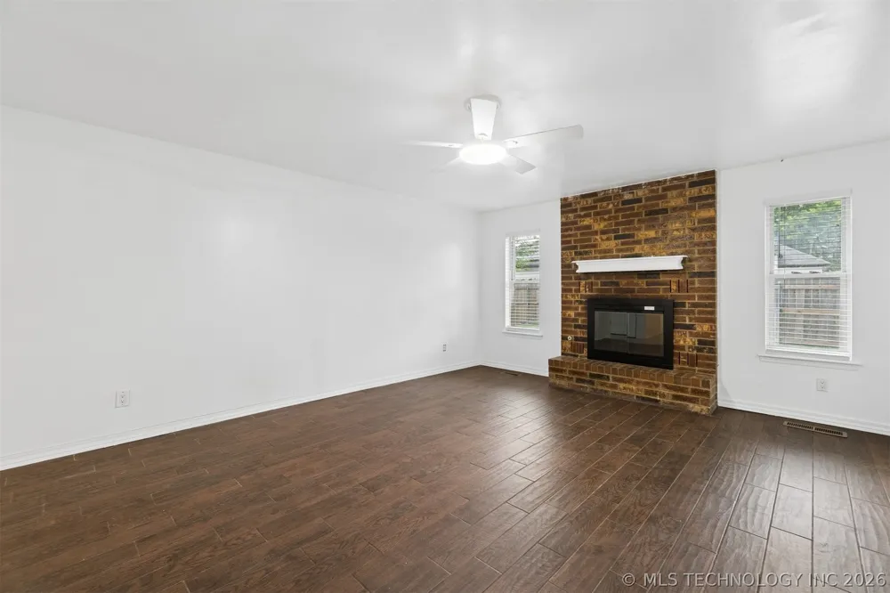 967 Heritage Mansion Yukon, OK 73099