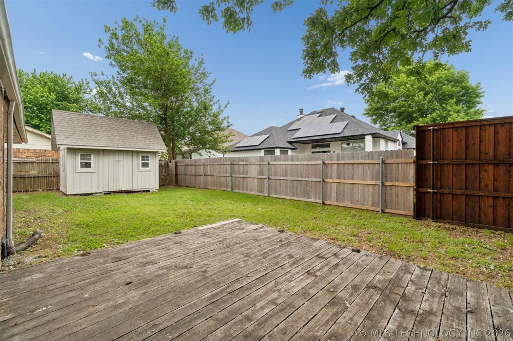 967 Heritage Mansion Yukon, OK 73099