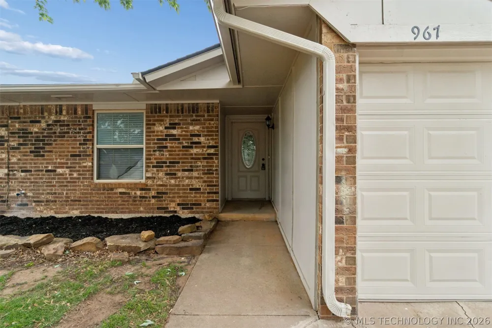 967 Heritage Mansion Yukon, OK 73099
