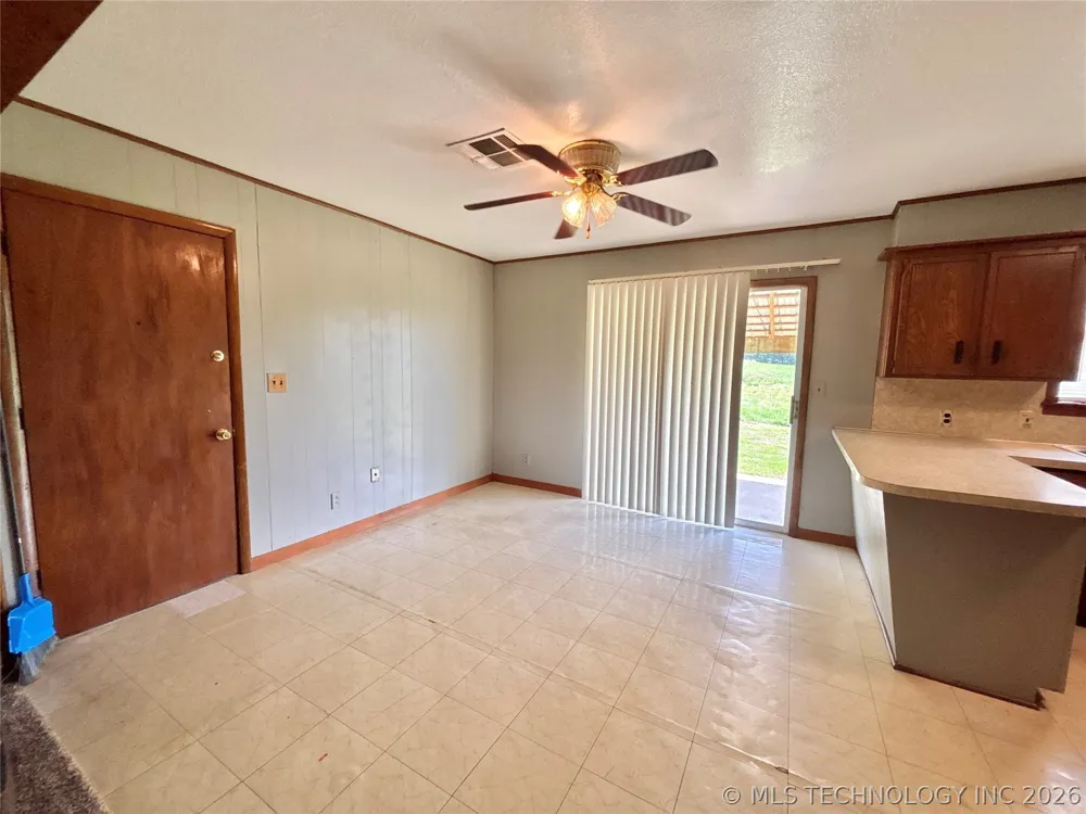 1737 S Peaceable Road McAlester, OK 74501