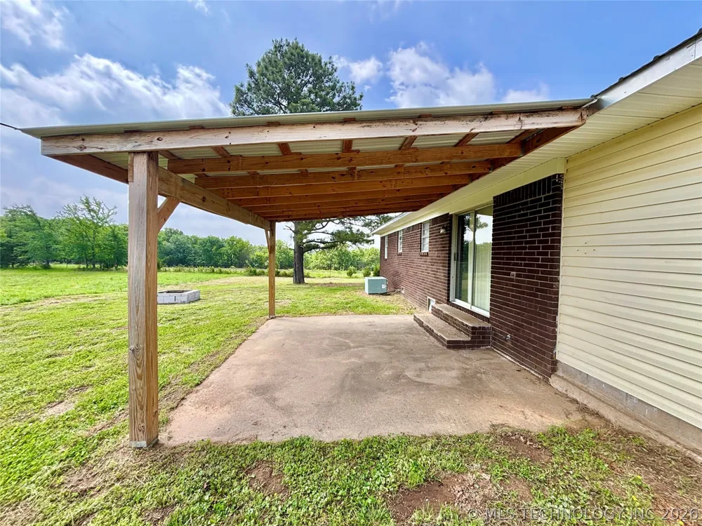 1737 S Peaceable Road McAlester, OK 74501