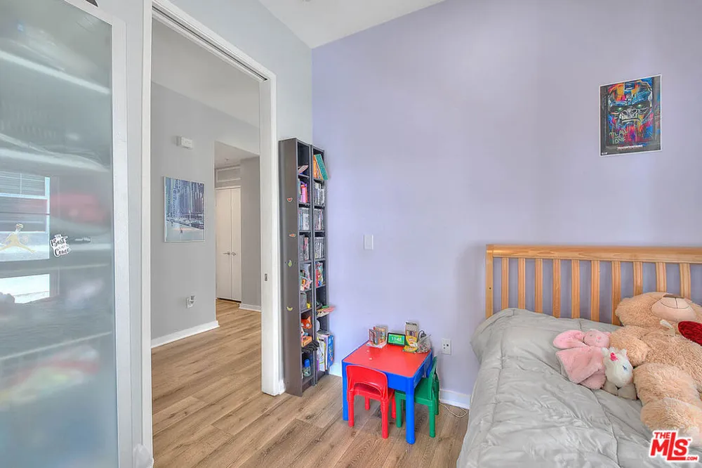 13020 Pacific Promenade #303 Playa Vista, CA 90094