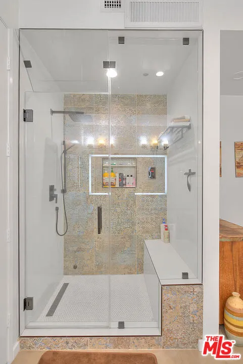 13020 Pacific Promenade #303 Playa Vista, CA 90094