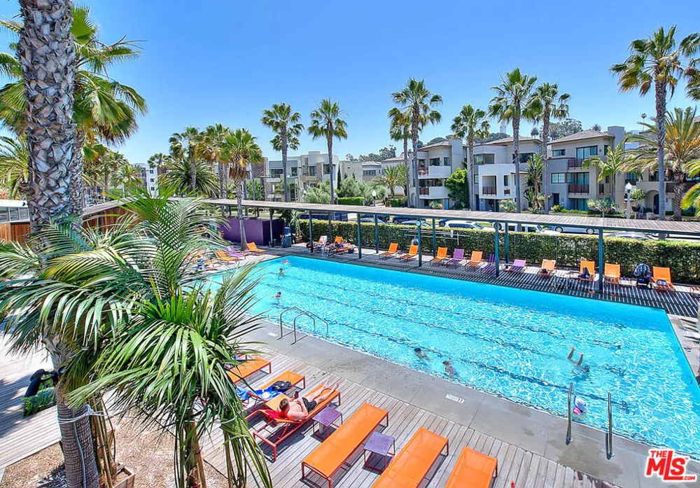 13020 Pacific Promenade #303 Playa Vista, CA 90094