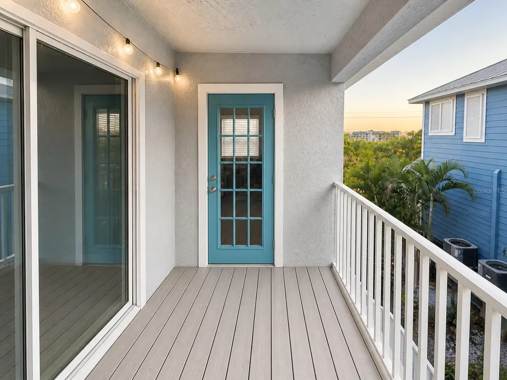 1013 APOLLO BEACH BOULEVARD #202 Apollo Beach, FL 33572