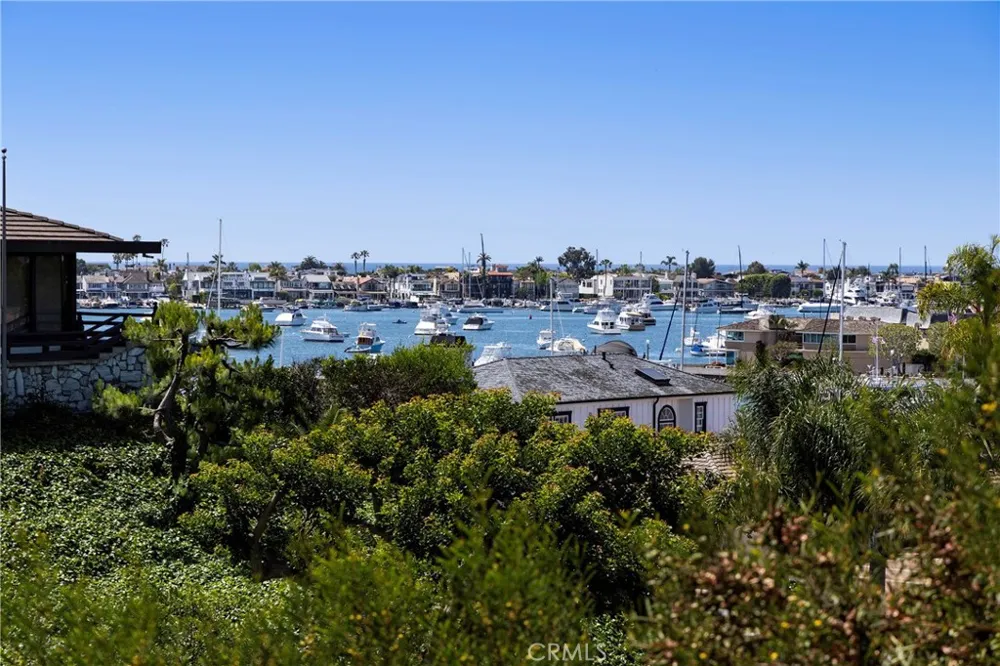 525 El Paseo Drive Corona del Mar, CA 92625