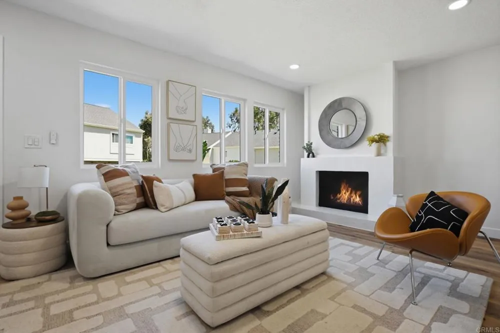 821 Del Mar Downs Road #D Solana Beach, CA 92075