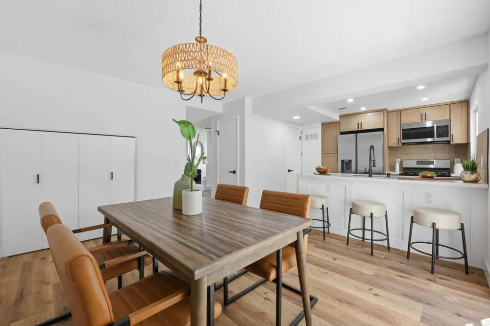 821 Del Mar Downs Road #D Solana Beach, CA 92075