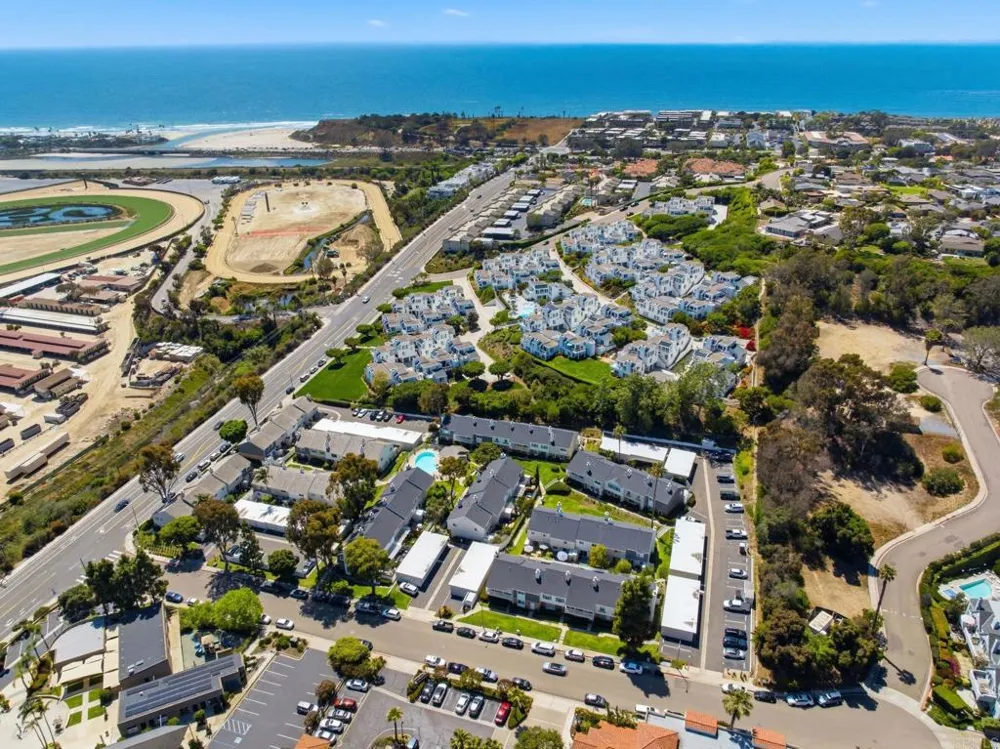 821 Del Mar Downs Road #D Solana Beach, CA 92075