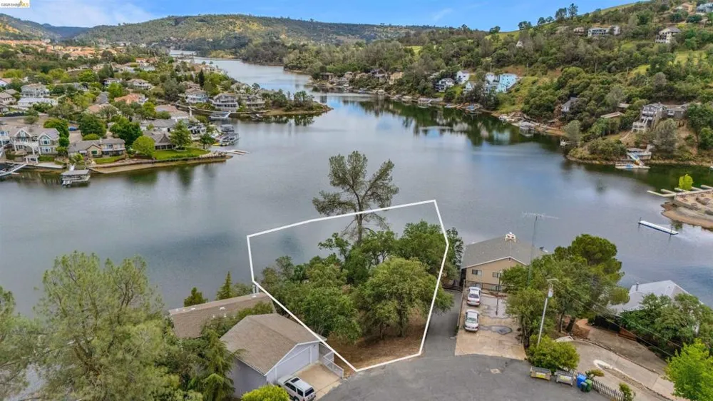 4459 Council Trl Copperopolis, CA 95228