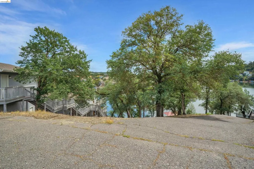 4459 Council Trl Copperopolis, CA 95228