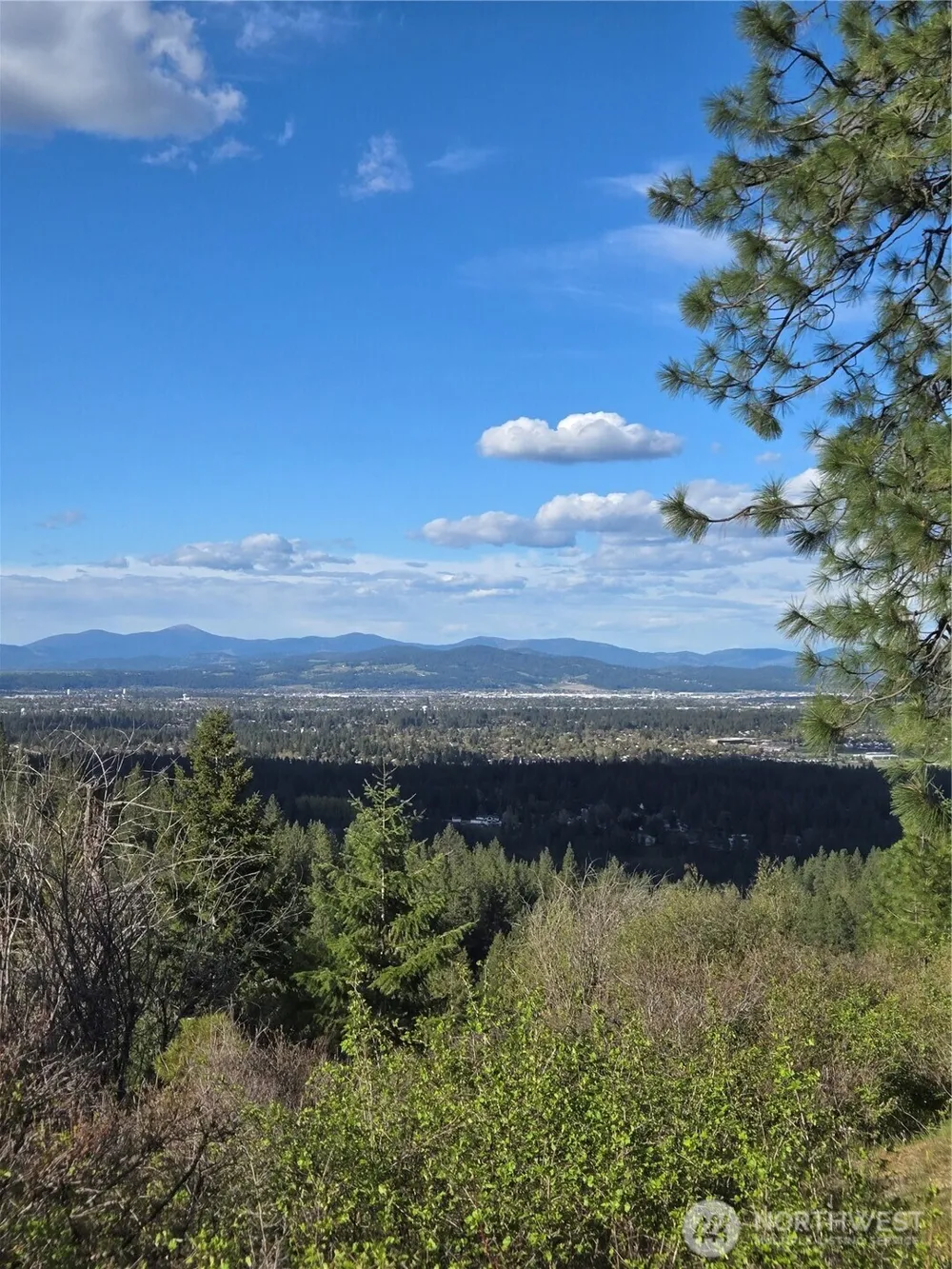 10610 E Hallett Spokane, WA 99206