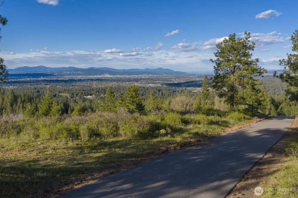 10610 E Hallett Spokane, WA 99206