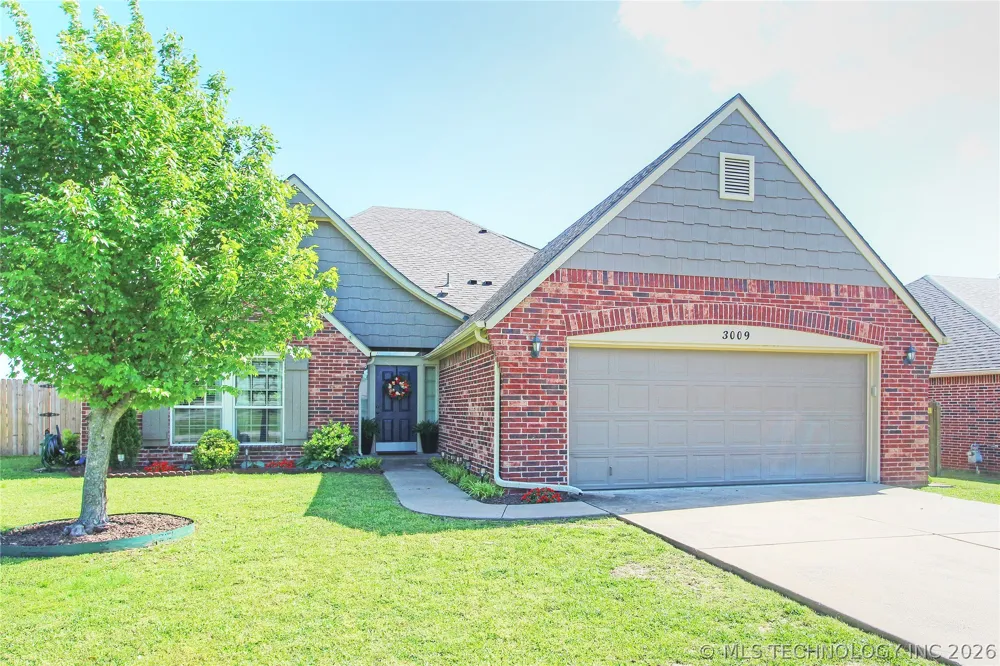 3009 Lincoln Road Bartlesville, OK 74006