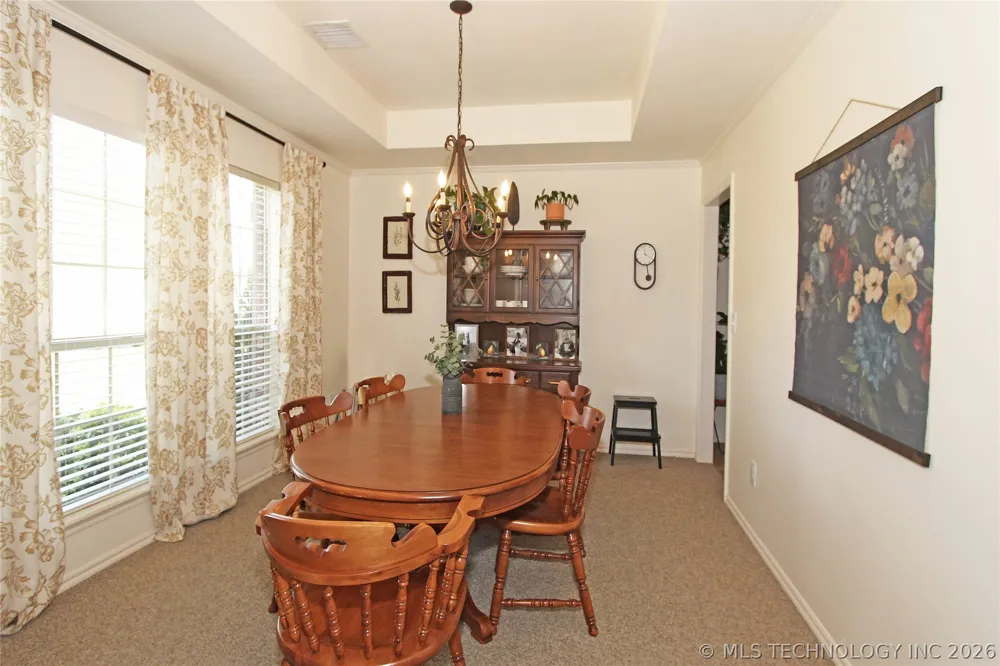 3009 Lincoln Road Bartlesville, OK 74006
