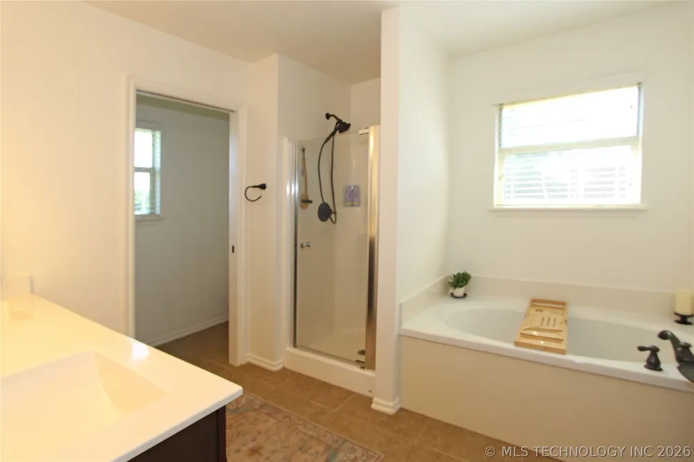 3009 Lincoln Road Bartlesville, OK 74006
