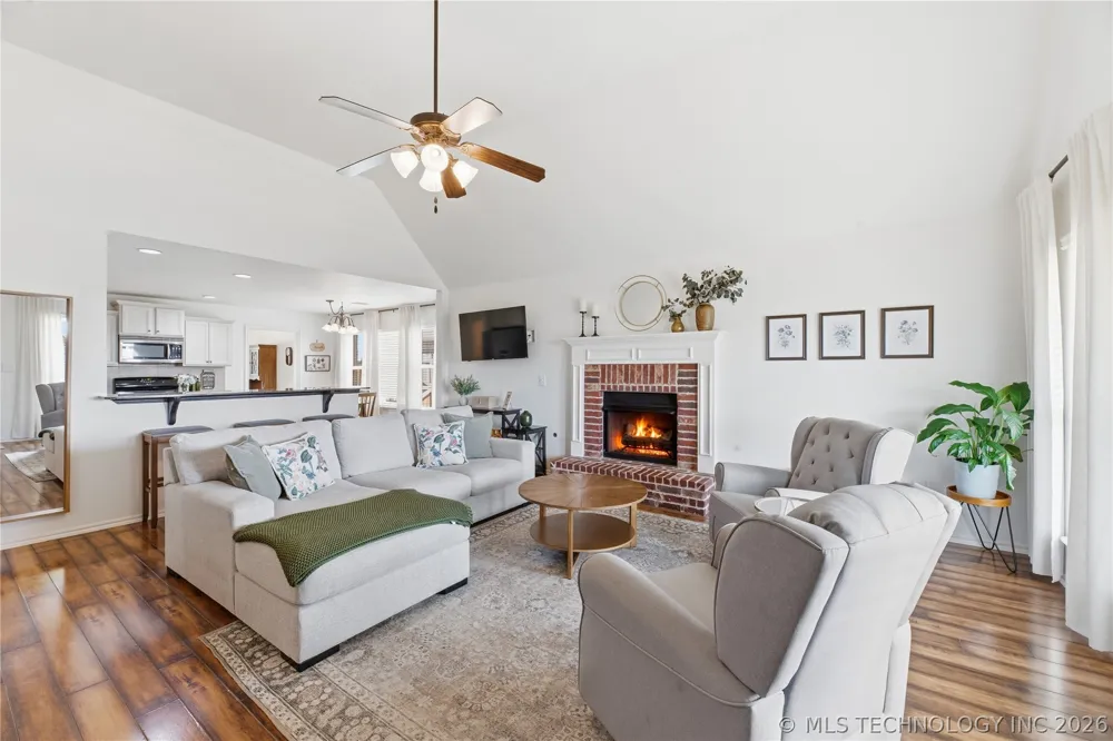 3009 Lincoln Road Bartlesville, OK 74006
