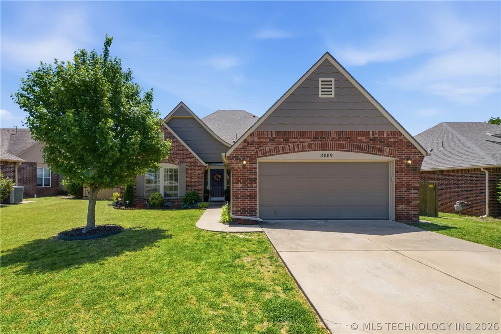 3009 Lincoln Road Bartlesville, OK 74006