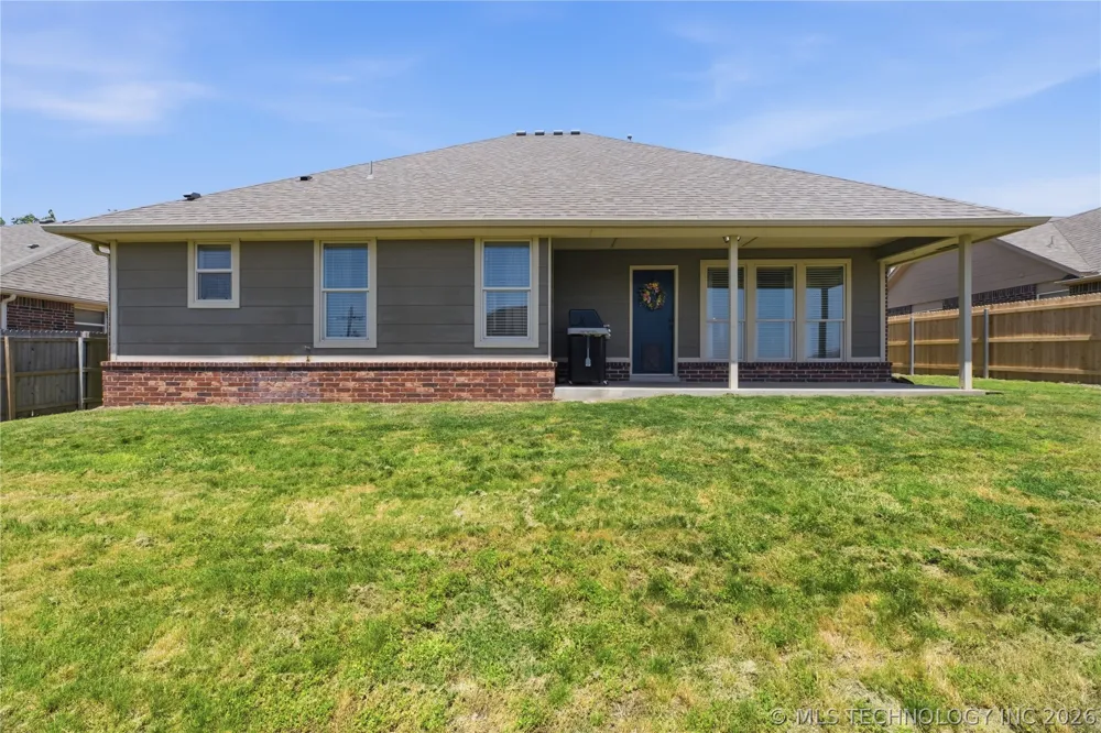 3009 Lincoln Road Bartlesville, OK 74006