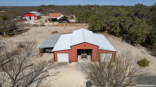 1140 E Curtis Bourn Crystal City, TX 78839