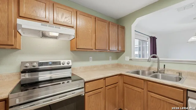 8043 Willow Country San Antonio, TX 78254