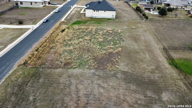 715 Abbott St Hedwig, TX 78152