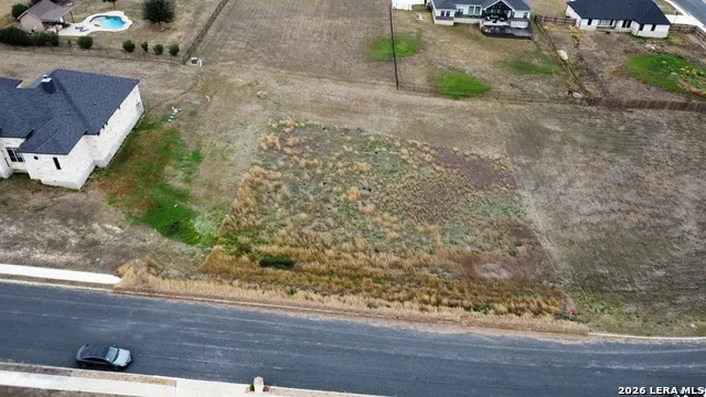 715 Abbott St Hedwig, TX 78152