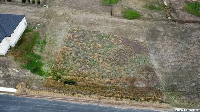 715 Abbott St Hedwig, TX 78152