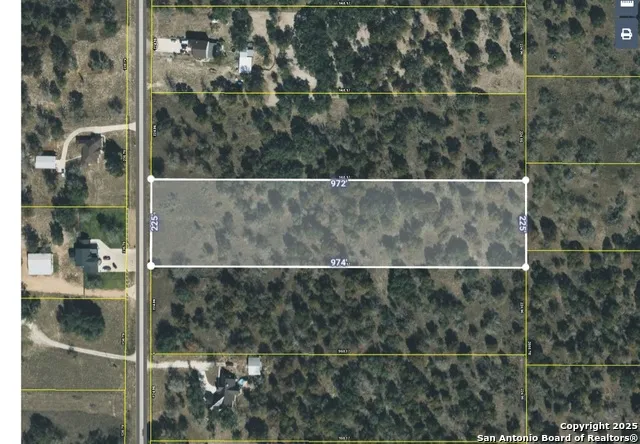 1830 Clear Lake Poteet, TX 78065