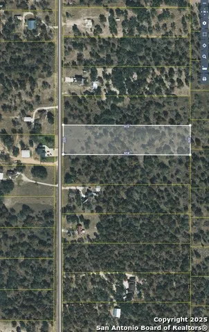 1830 Clear Lake Poteet, TX 78065