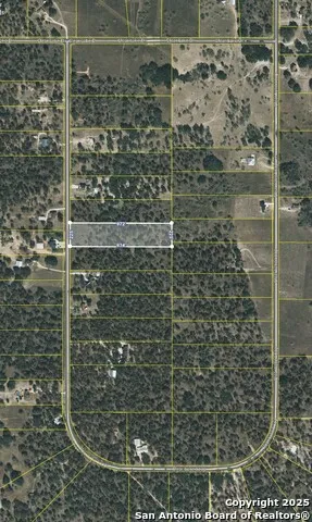 1830 Clear Lake Poteet, TX 78065