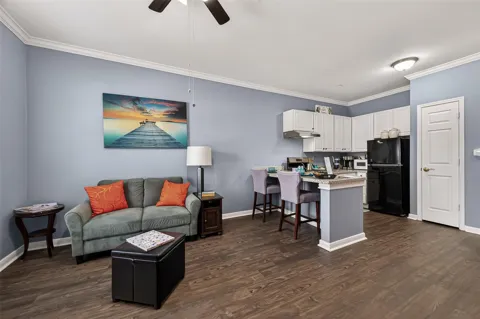 929 Rockmead #2211
