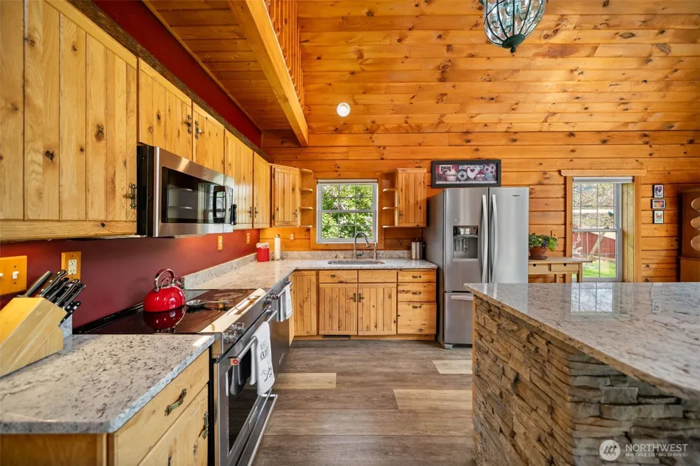 134 Thorburn Lane Malaga, WA 98828