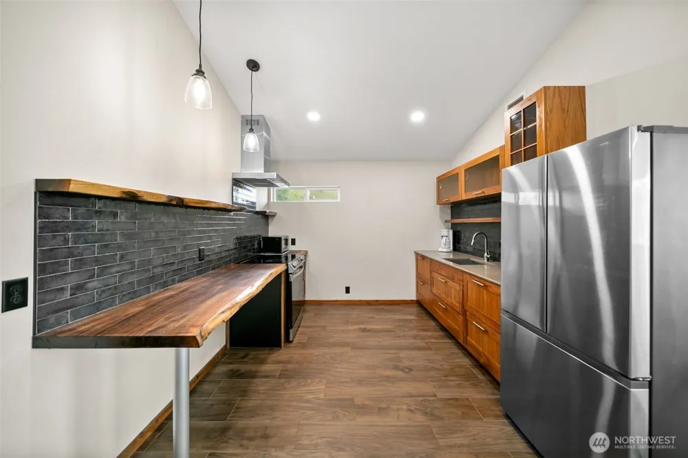 134 Thorburn Lane Malaga, WA 98828