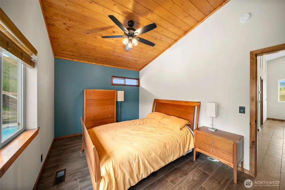 134 Thorburn Lane Malaga, WA 98828