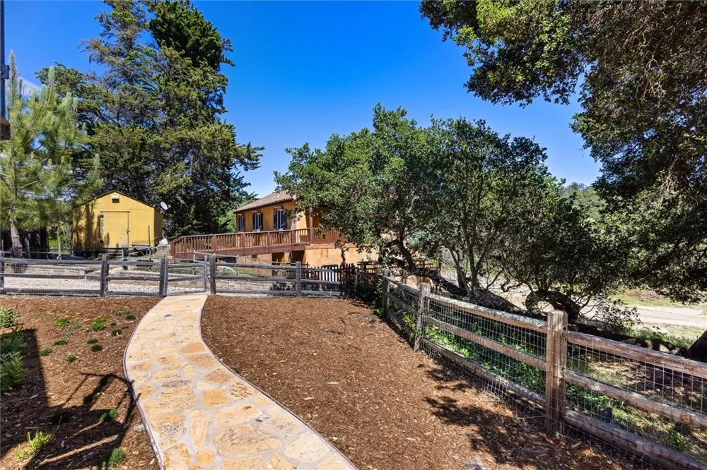 449 Quail Hill Arroyo Grande, CA 93420