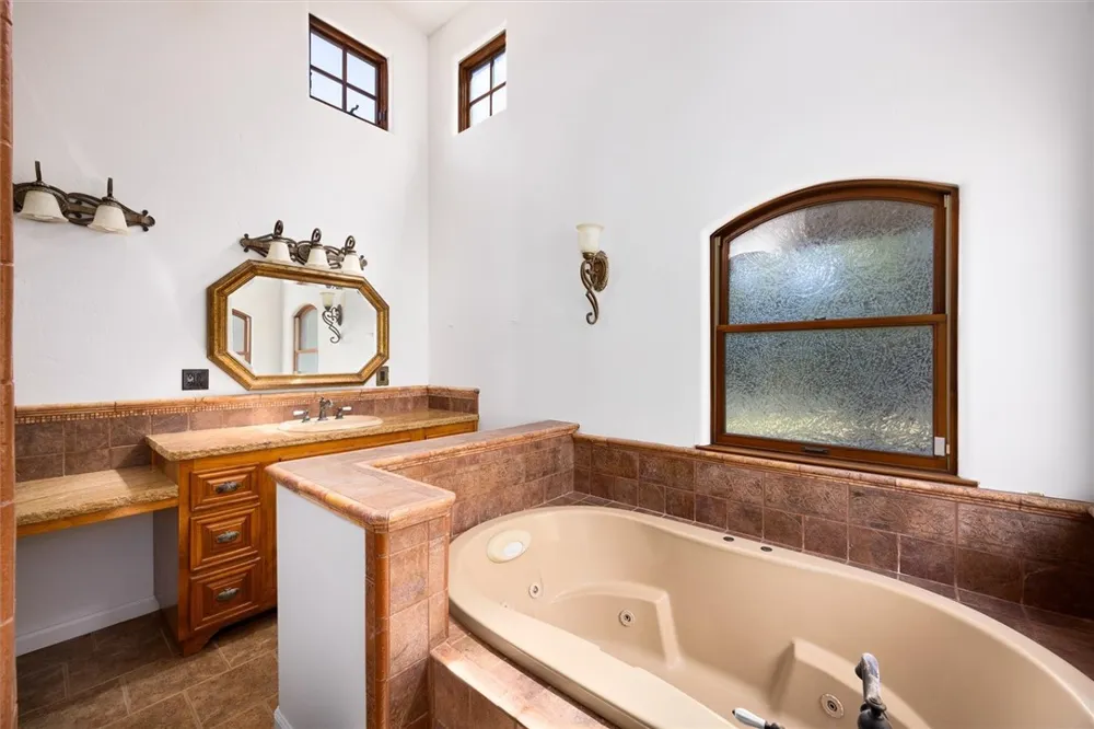 449 Quail Hill Arroyo Grande, CA 93420