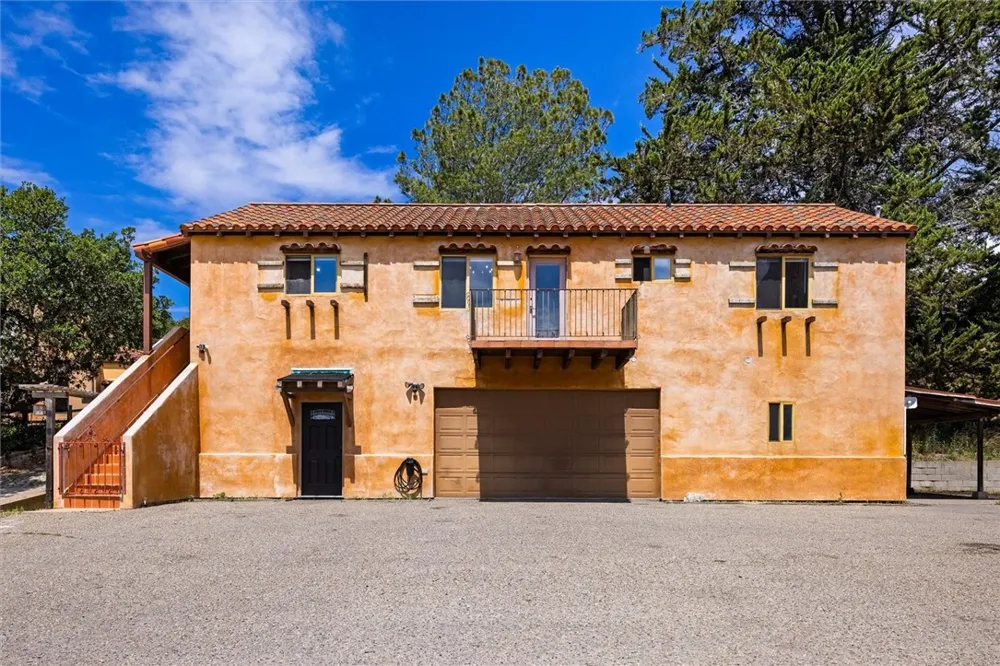 449 Quail Hill Arroyo Grande, CA 93420