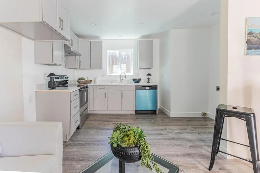 1484 Sonoma Avenue Seaside, CA 93955