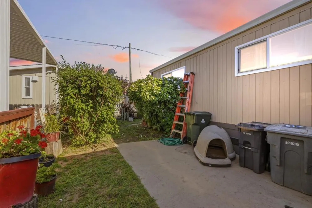 20 Russell Road #59 Salinas, CA 93906