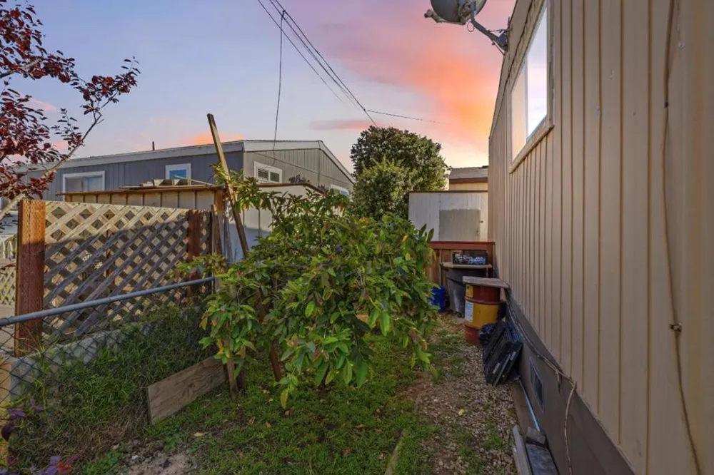 20 Russell Road #59 Salinas, CA 93906