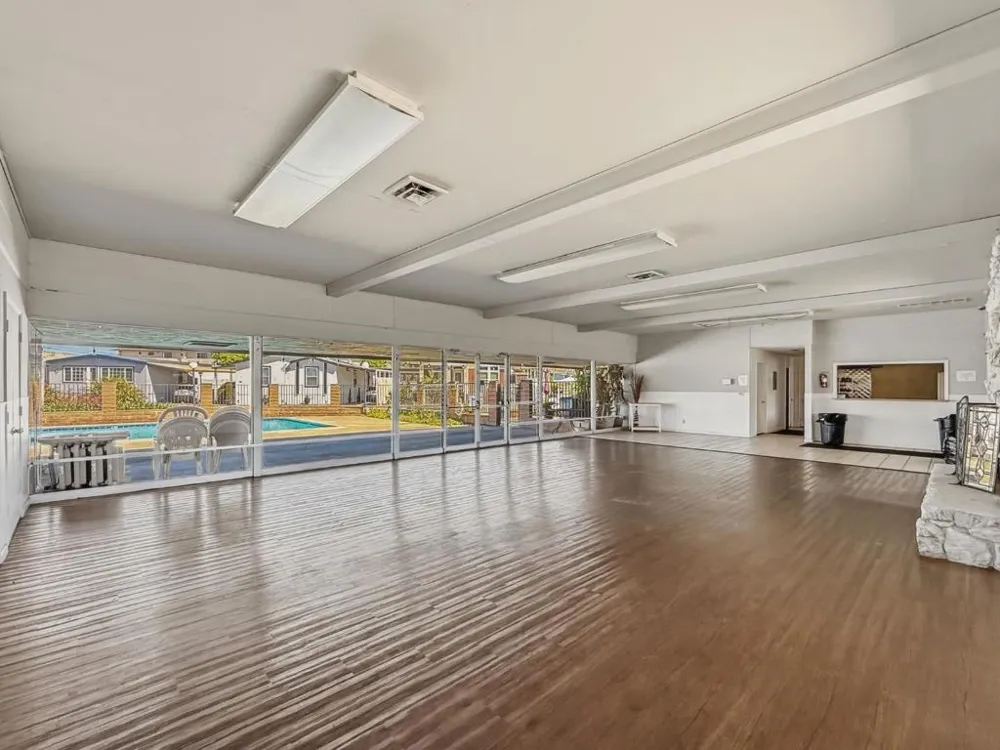 20 Russell Road #59 Salinas, CA 93906