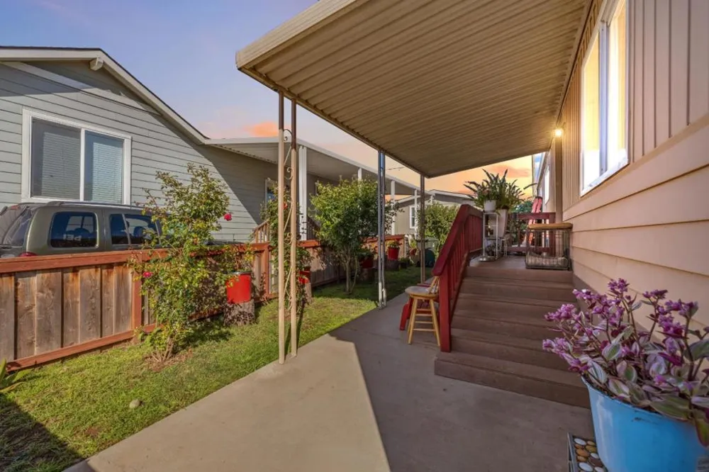 20 Russell Road #59 Salinas, CA 93906