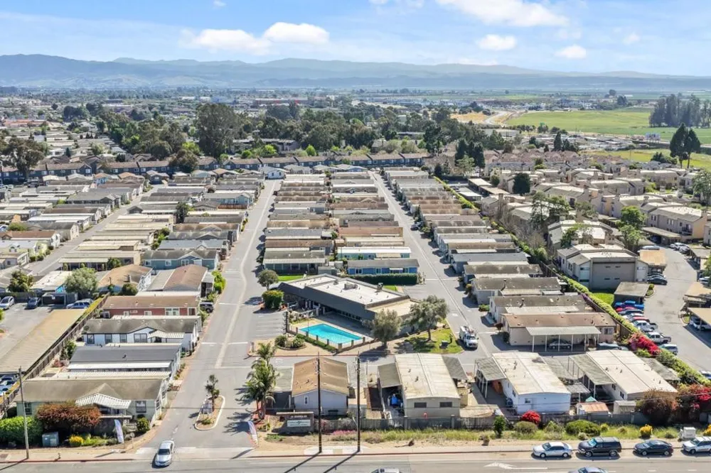 20 Russell Road #59 Salinas, CA 93906