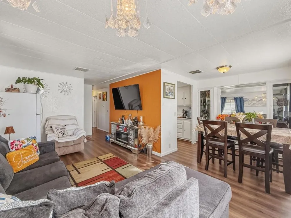 20 Russell Road #59 Salinas, CA 93906