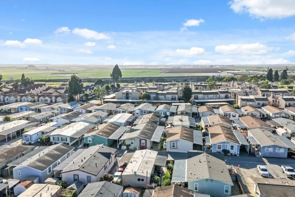 20 Russell Road #59 Salinas, CA 93906