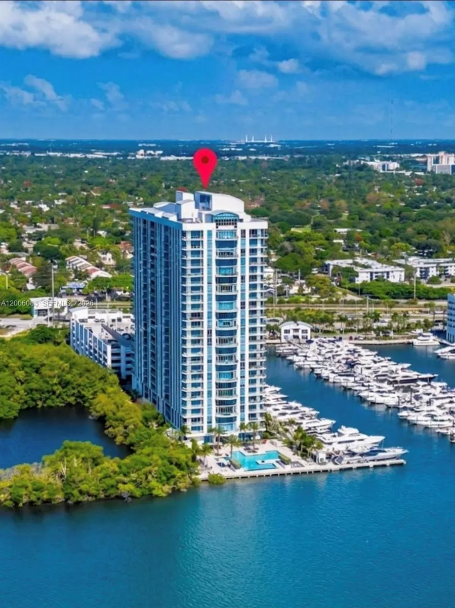 17111 Biscayne Blvd #909 North Miami Beach, FL 33160