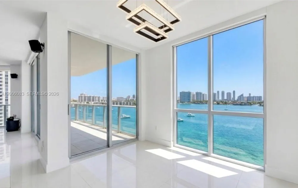 17111 Biscayne Blvd #909 North Miami Beach, FL 33160