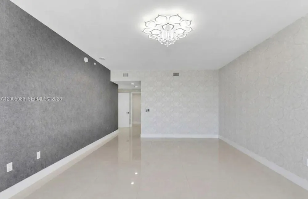 17111 Biscayne Blvd #909 North Miami Beach, FL 33160