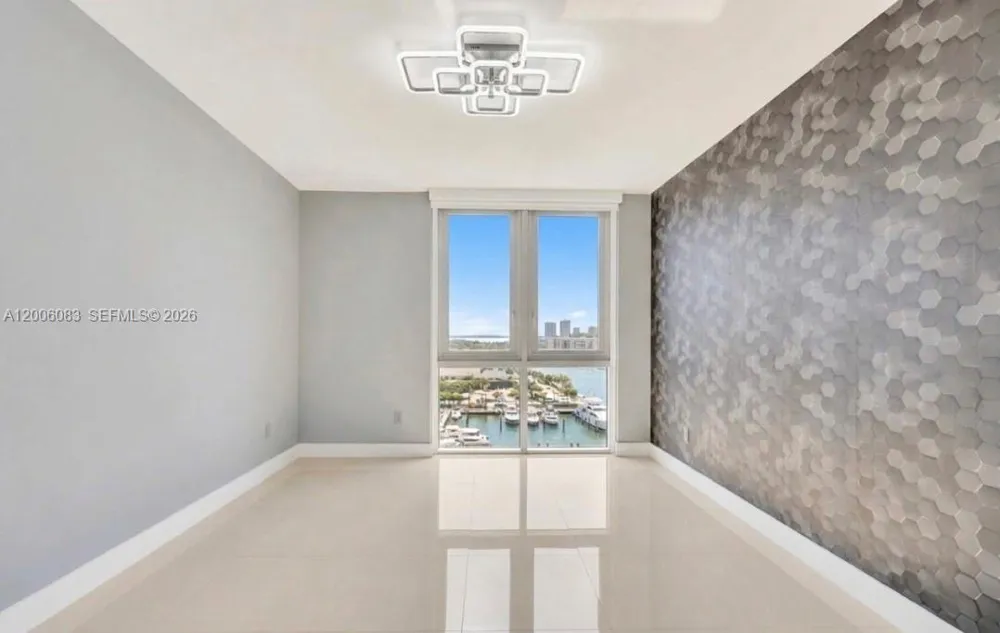 17111 Biscayne Blvd #909 North Miami Beach, FL 33160